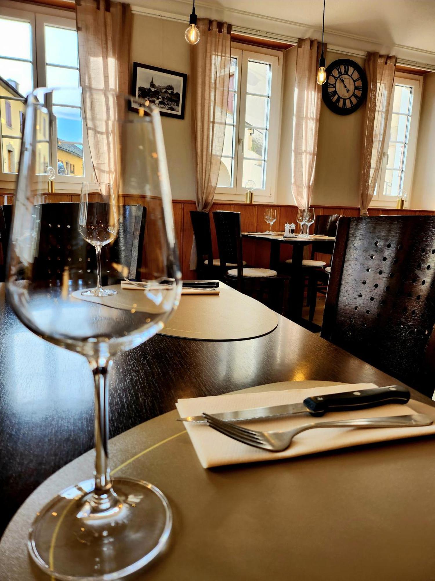 Auberge De L'Union Lens Dış mekan fotoğraf
