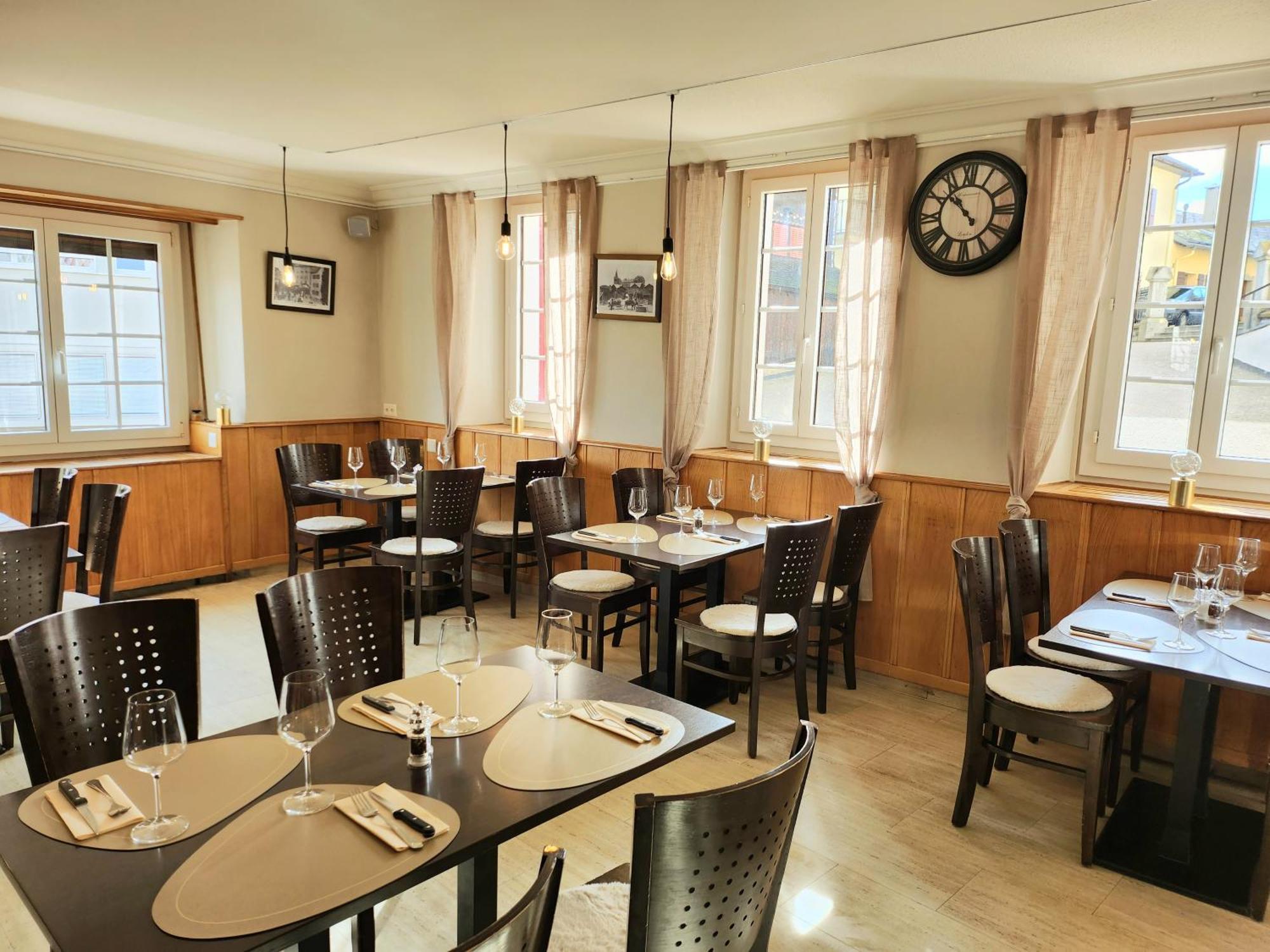 Auberge De L'Union Lens Dış mekan fotoğraf